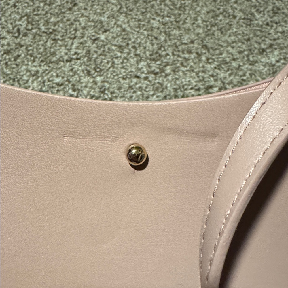 Samara Bags medium crossbody bag in peony pink vegan leather & vegan suede - EUC - Picture 5 of 13